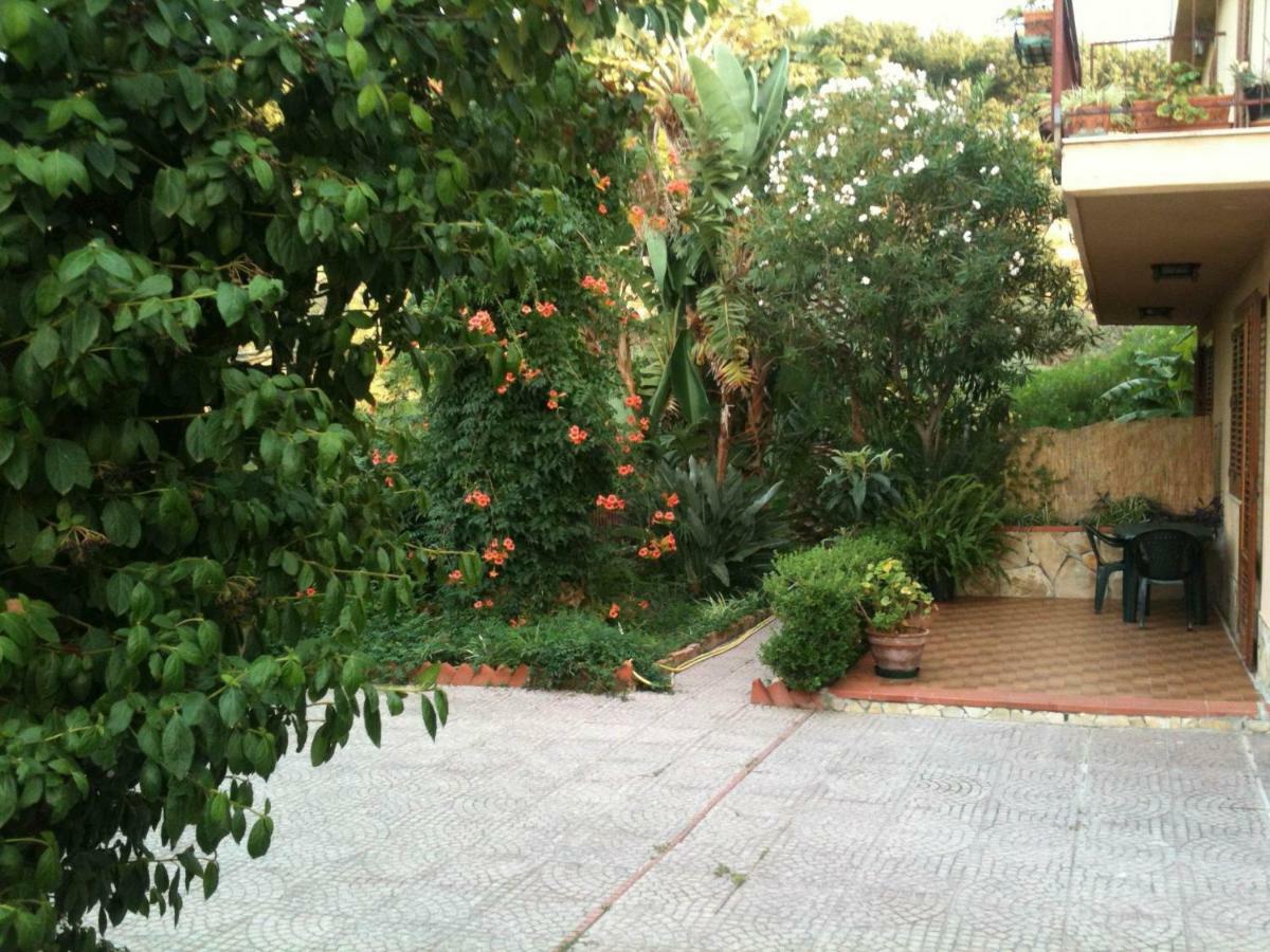 Green Villa Sand Beach Center Close Sea Veiw Cefalù Exterior foto